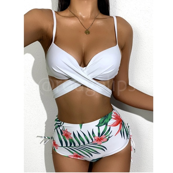 3 Piece Tropical Print Swimwear Set White - Picture 2 of 10